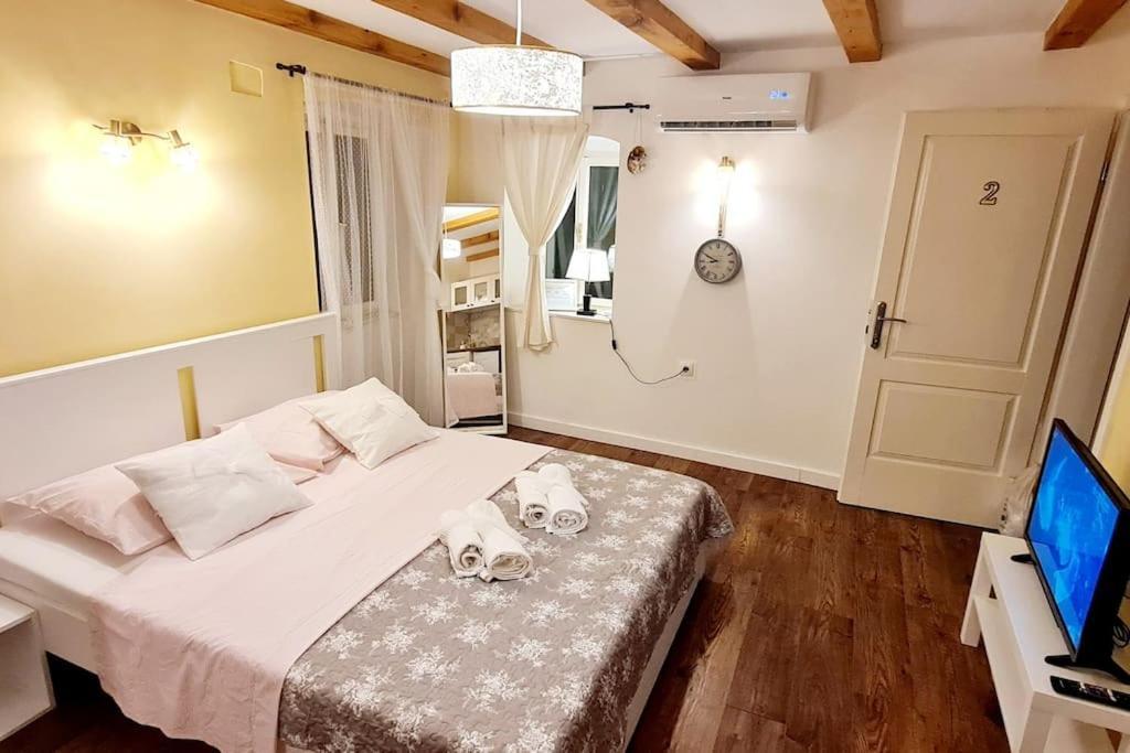 Apartmani Centar וודיצה מראה חיצוני תמונה