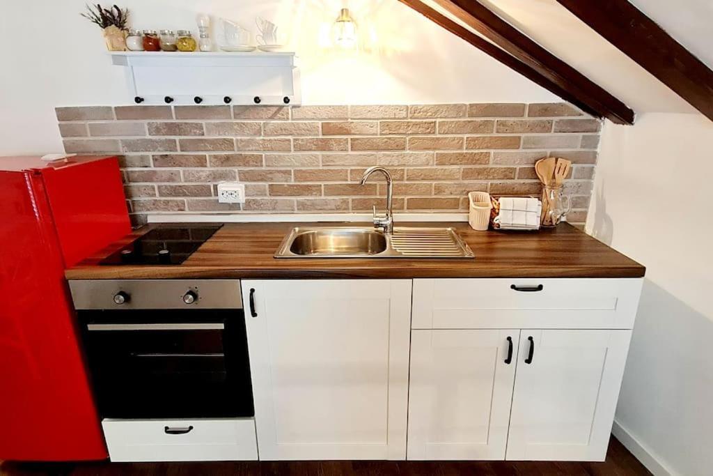 Apartmani Centar וודיצה מראה חיצוני תמונה